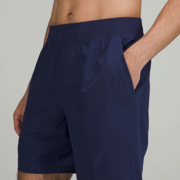 LULULEMON T.H.E. LINERLESS SHORT "7 (S) - Picture 2 of 2